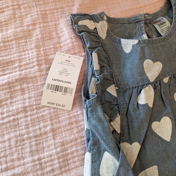 24 month Carter's summer outfits - Picture 4 of 5